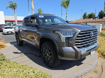 2022 Toyota Tundra Hybrid Capstone Crew Cab Short Bed - miniatura 4