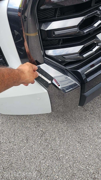2022 Toyota Tundra Hybrid Platinum Crew Cab Short Bed - miniatura 18