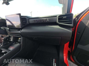 2022 Toyota Tundra Hybrid TRD Pro Crew Cab Short Bed - miniatura 16