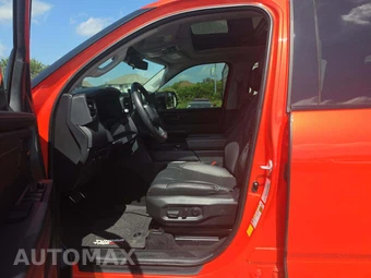 2022 Toyota Tundra Hybrid TRD Pro Crew Cab Short Bed - miniatura 3