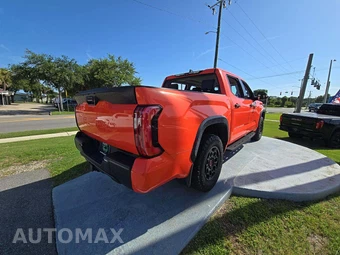 2022 Toyota Tundra Hybrid TRD Pro Crew Cab Short Bed - miniatura 3