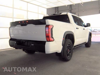 2022 Toyota Tundra Hybrid TRD Pro Crew Cab Short Bed - miniatura 4