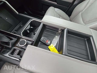 2022 Toyota Tundra Limited Crew Cab Medium Bed - miniatura 8