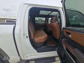 2022 Toyota Tundra Platinum Crew Cab Short Bed - miniatura 13