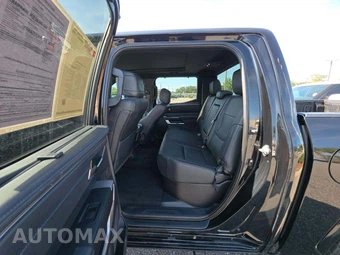 2022 Toyota Tundra Platinum Crew Cab Short Bed - miniatura 13