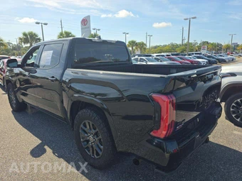 2022 Toyota Tundra Platinum Crew Cab Short Bed - miniatura 2