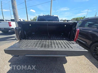 2022 Toyota Tundra Platinum Crew Cab Short Bed - miniatura 14