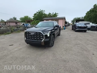 2022 Toyota Tundra Platinum Crew Cab Short Bed