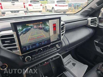 2022 Toyota Tundra Platinum Crew Cab Short Bed - miniatura 11