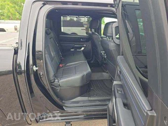 2022 Toyota Tundra Platinum Crew Cab Short Bed - miniatura 17