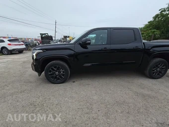 2022 Toyota Tundra Platinum Crew Cab Short Bed - miniatura 3