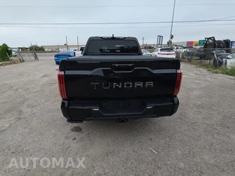 2022 Toyota Tundra Platinum Crew Cab Short Bed - miniatura 4