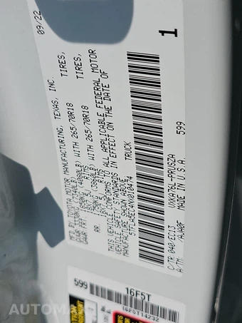 2022 Toyota Tundra SR5 Crew Cab Medium Bed - miniatura 14