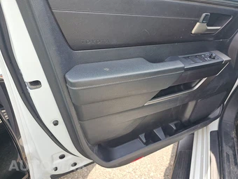 2022 Toyota Tundra SR5 Crew Cab Medium Bed - miniatura 9
