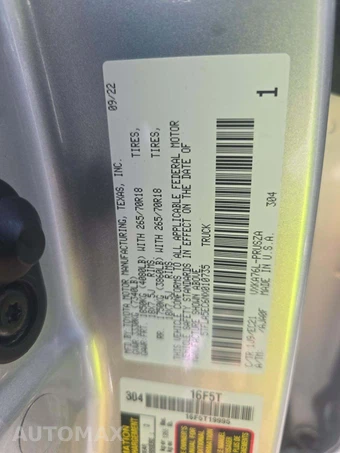 2022 Toyota Tundra SR5 Crew Cab Medium Bed - miniatura 8