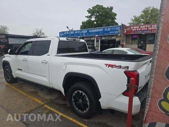 2022 Toyota Tundra SR5 Crew Cab Medium Bed - miniatura 2
