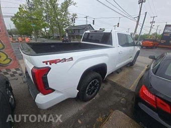 2022 Toyota Tundra SR5 Crew Cab Medium Bed - miniatura 3
