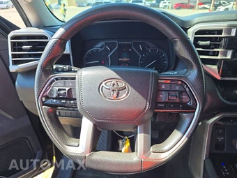 2022 Toyota Tundra SR5 Crew Cab Medium Bed - miniatura 10