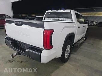 2022 Toyota Tundra SR5 Crew Cab Short Bed - miniatura 4