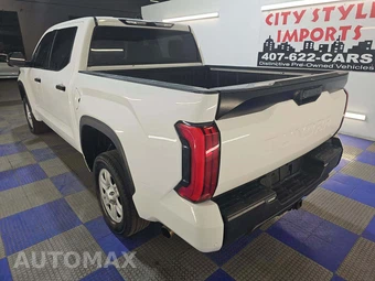 2022 Toyota Tundra SR5 Crew Cab Short Bed - miniatura 2