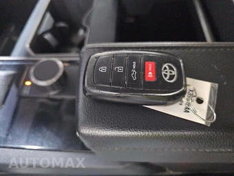 2022 Toyota Tundra SR5 Crew Cab Short Bed - miniatura 8