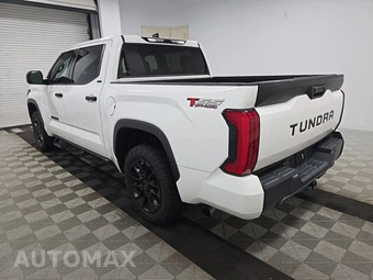 2022 Toyota Tundra SR5 Crew Cab Short Bed - miniatura 6