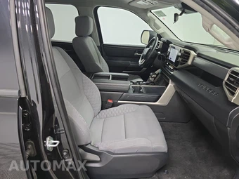 2022 Toyota Tundra SR5 Crew Cab Short Bed - miniatura 8