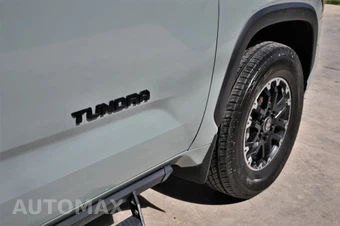 2022 Toyota Tundra SR5 Crew Cab Short Bed - miniatura 8