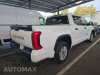 2022 Toyota Tundra SR5 Crew Cab Short Bed - miniatura 4
