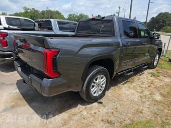 2022 Toyota Tundra SR5 Crew Cab Short Bed - miniatura 3