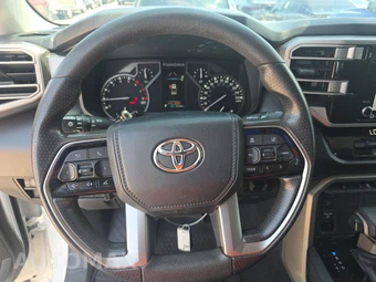 2022 Toyota Tundra SR5 Crew Cab Short Bed - miniatura 10