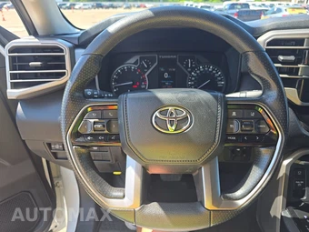 2022 Toyota Tundra SR5 Crew Cab Short Bed - miniatura 10