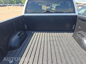 2022 Toyota Tundra SR5 Crew Cab Short Bed - miniatura 16