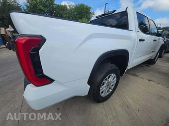 2022 Toyota Tundra SR5 Crew Cab Short Bed - miniatura 3