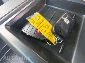 2022 Toyota Tundra SR5 Crew Cab Short Bed - miniatura 8