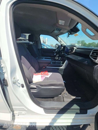 2022 Toyota Tundra SR5 Crew Cab Short Bed - miniatura 18