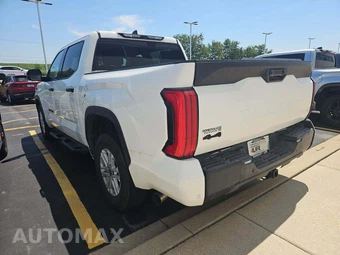 2022 Toyota Tundra SR5 Crew Cab Short Bed - miniatura 2