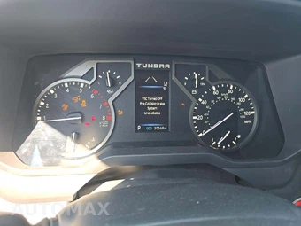 2022 Toyota Tundra SR5 Crew Cab Short Bed - miniatura 6