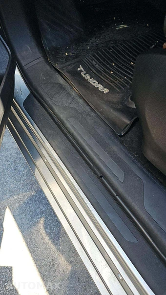 2022 Toyota Tundra SR5 Crew Cab Short Bed - miniatura 35