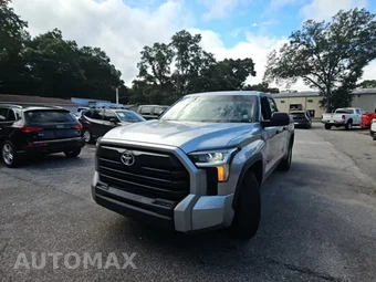 2022 Toyota Tundra SR5 Extended Cab Medium Bed