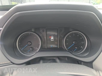 2022 Toyota Venza LE - miniatura 12