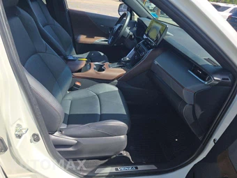 2022 Toyota Venza XLE - miniatura 15