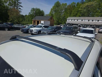 2022 Toyota Venza XLE - miniatura 9