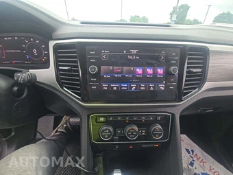 2022 Volkswagen Atlas Cross Sport 2.0T SE w/Technology - miniatura 10