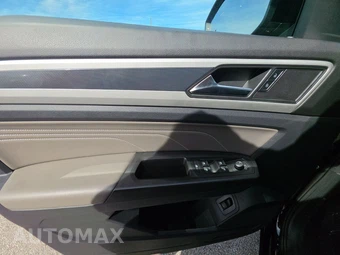 2022 Volkswagen Atlas Cross Sport 2.0T SEL - miniatura 9