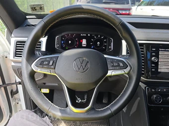 2022 Volkswagen Atlas Cross Sport V6 SE w/Technology - miniatura 10
