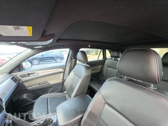 2022 Volkswagen Atlas Cross Sport V6 SE w/Technology - miniatura 17
