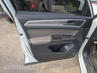 2022 Volkswagen Atlas Cross Sport V6 SE w/Technology - miniatura 9