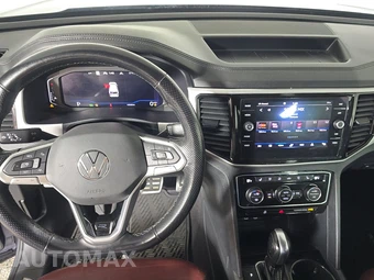 2022 Volkswagen Atlas Cross Sport V6 SEL Premium R-Line - miniatura 11