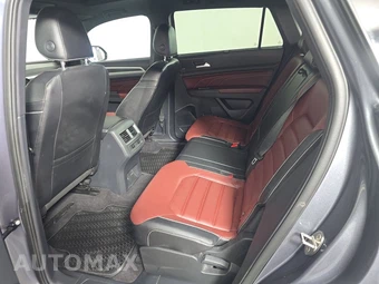 2022 Volkswagen Atlas Cross Sport V6 SEL Premium R-Line - miniatura 13